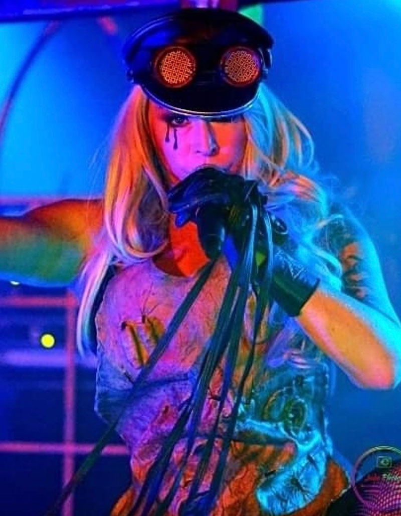 Genitorturers Live